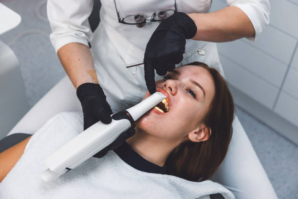 Best Emergency Root Canal Treatment in Wellston, MO
